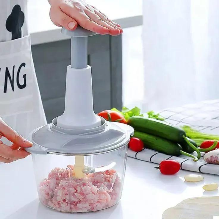 "9-in-1 Vegetable Chopper 2000ML" ya "Manual Push Chopper"